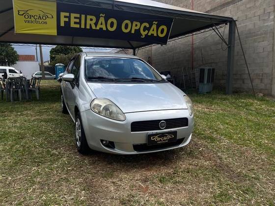 FIAT PUNTO 1.4 ELX 8V FLEX 4P MANUAL FIAT PUNTO 1.4 ELX 8V FLEX 4P MANUAL